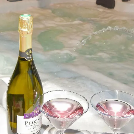 Beautiful In France With Jacuzzi * Mayrac